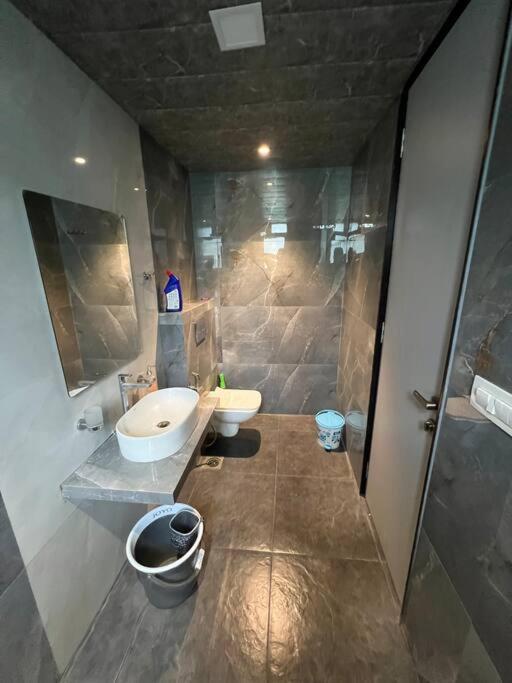 Stayhaven Starmount 4Bhk & Pool Mumbai Exterior photo